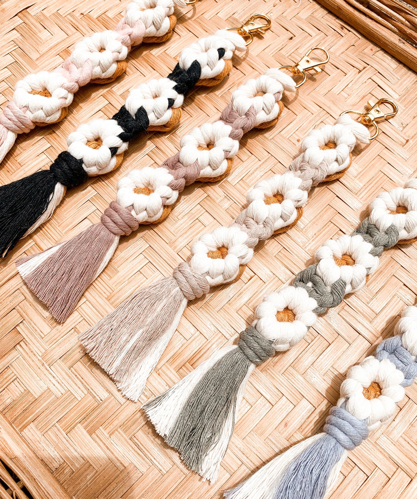 Daisy Keychain