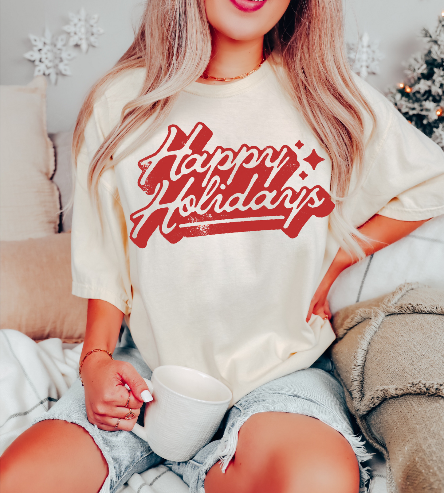 Vintage Happy Holidays Ivory Christmas Tee