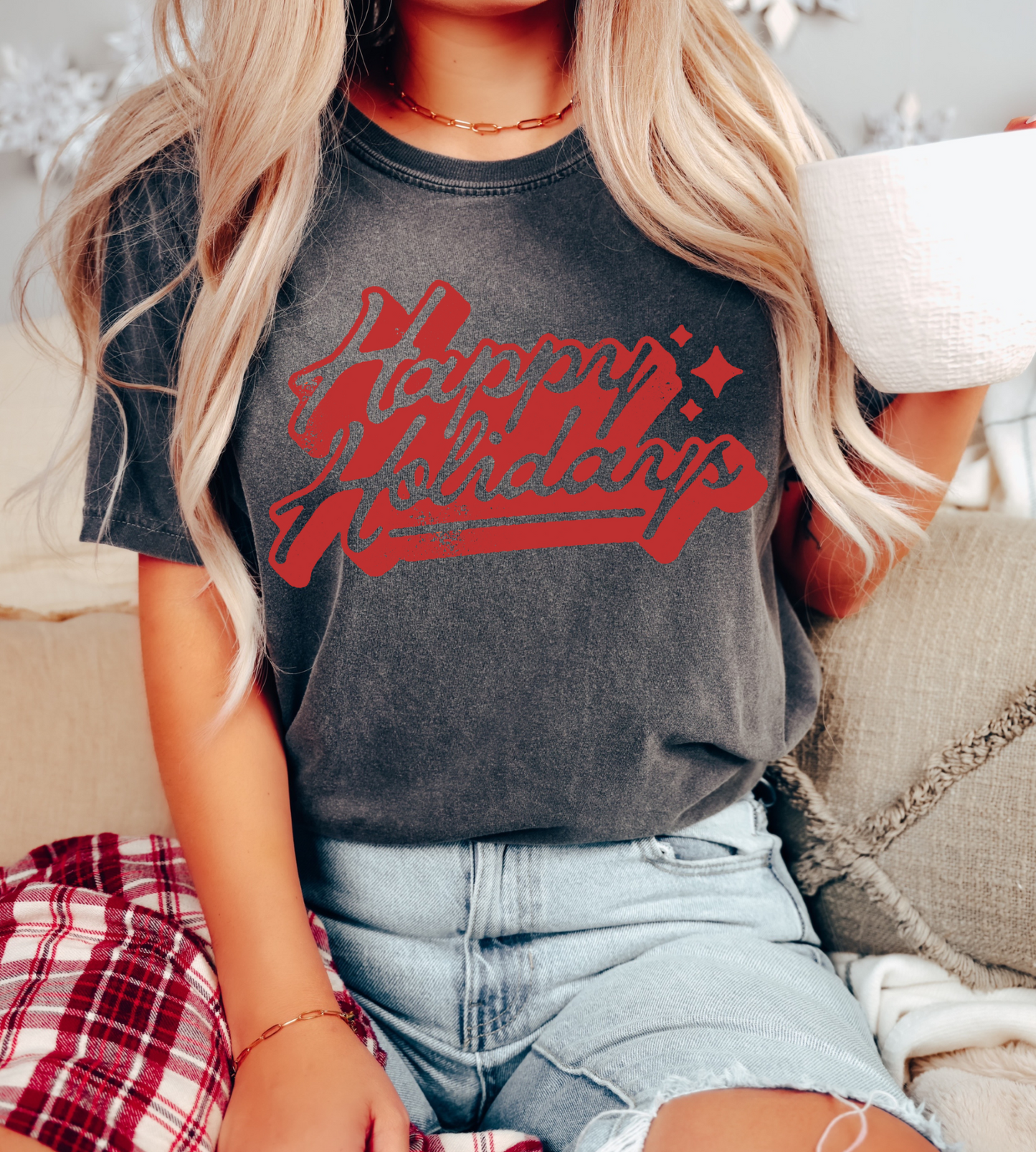 Vintage Happy Holidays Pepper Christmas Tee